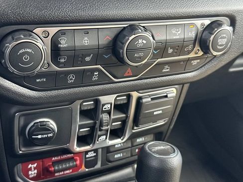 New 2026 Jeep Gladiator Willys AWD/4WD image 41