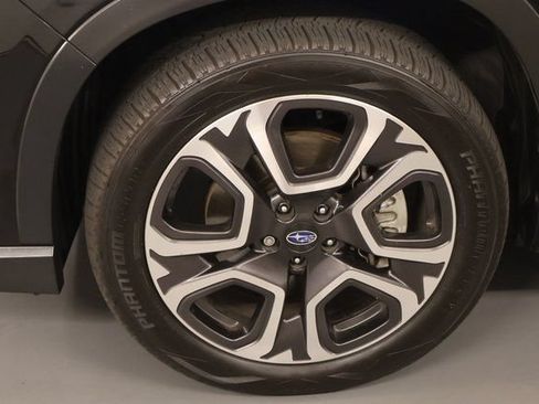 Used 2023 Subaru Ascent Limited w/ Technology Package AWD/4WD image 8