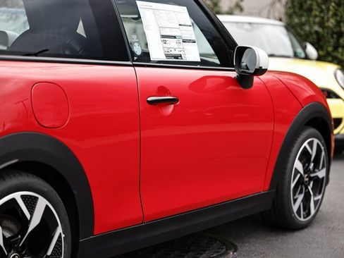 New 2026 MINI Cooper S image 8