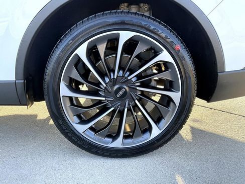 Used 2021 Lincoln Aviator Reserve w/ Equipment Group 201A image 27