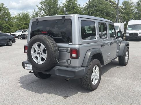 Used 2021 Jeep Wrangler Unlimited Sport w/ Sun And Sound Package AWD/4WD image 10