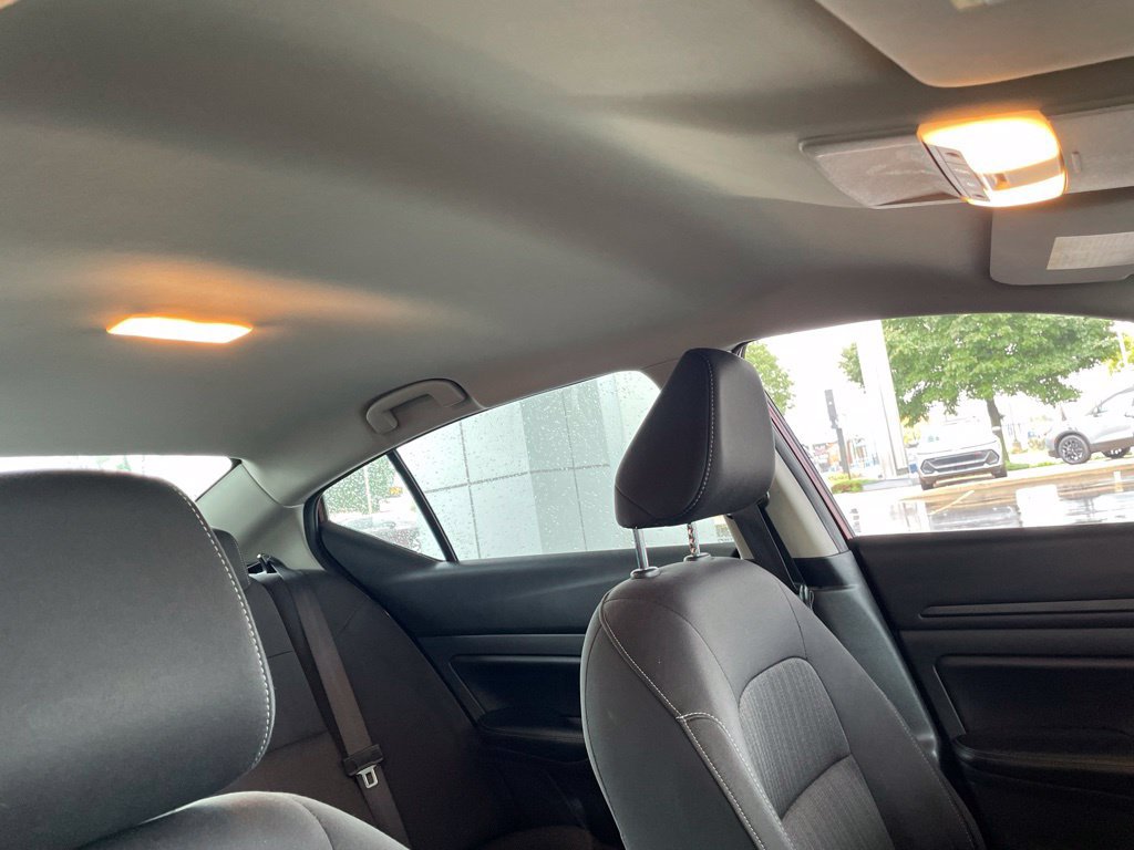 Used 2024 Nissan Altima 2.5 SV FWD image 13