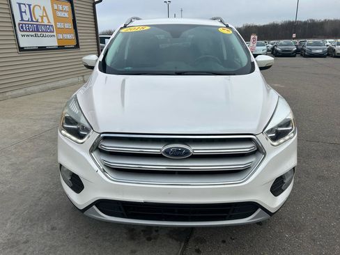 Used 2018 Ford Escape Titanium image 2