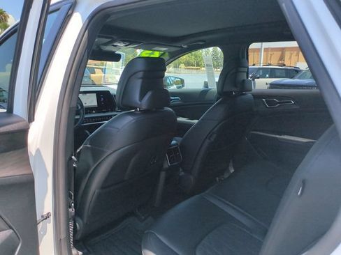 Certified 2025 Kia Sportage X-Pro Prestige AWD/4WD image 27
