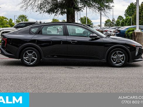 Used 2025 Kia K4 FWD image 10