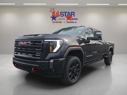 Used 2024 GMC Sierra 2500 AT4 w/ AT4 Premium Plus Package AWD/4WD image 3