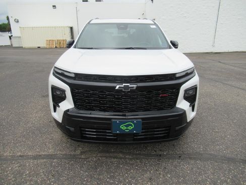 Certified 2024 Chevrolet Traverse RS w/ LPO, Floor Liner Package AWD/4WD image 2