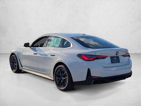 New 2026 BMW i4 xDrive40i AWD/4WD image 8