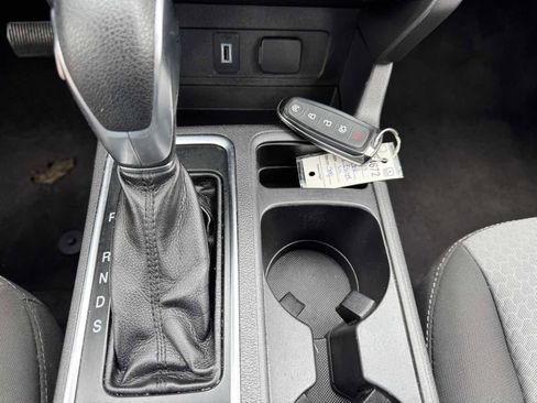 Used 2019 Ford Escape SE FWD image 54