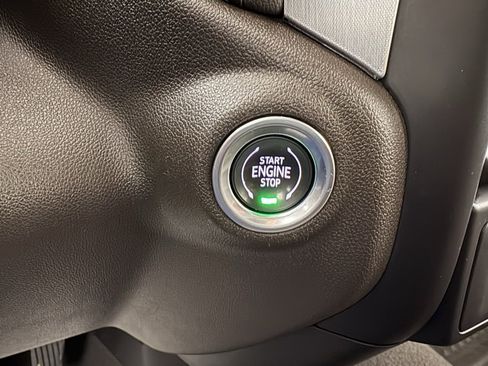 Used 2021 GMC Sierra 1500 SLE image 27