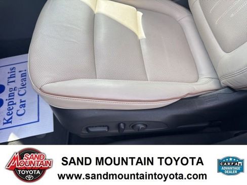 Used 2024 Buick Encore GX Avenir w/ Avenir Convenience Package image 17