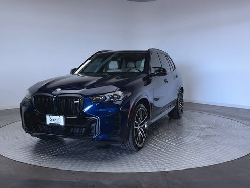 Used 2024 BMW X5 M60i AWD/4WD image 4