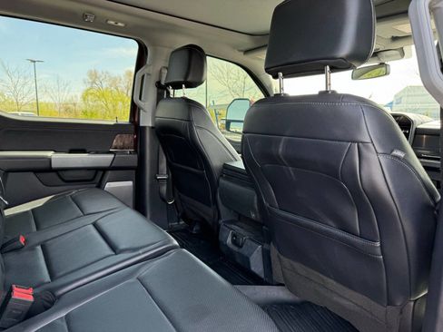 Used 2023 Ford F250 Lariat w/ FX4 Off-Road Package AWD/4WD image 15