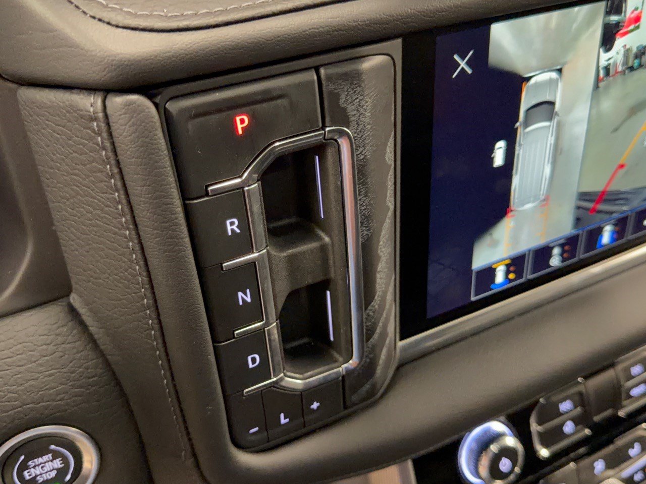 Used 2022 GMC Yukon XL Denali w/ Max Trailering Package RWD image 21