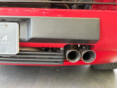 Used 1990 Ferrari Testarossa RWD image 31