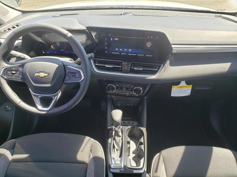 New 2026 Chevrolet TrailBlazer LT w/ Convenience Package FWD image 17