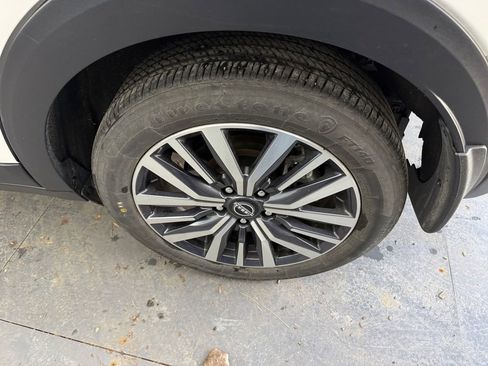 Used 2023 Nissan Kicks SV image 36