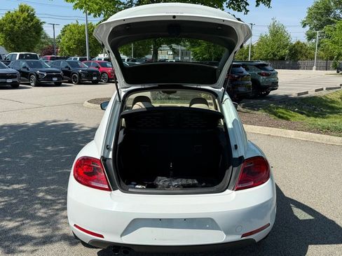 Used 2016 Volkswagen Beetle 1.8T SEL FWD image 10