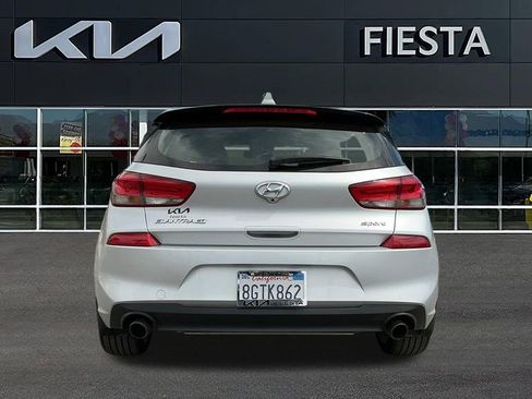 Used 2018 Hyundai Elantra GT Sport image 5