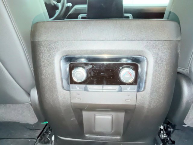 Used 2026 GMC Yukon XL Denali w/ Sun & Power Step Package AWD/4WD image 18