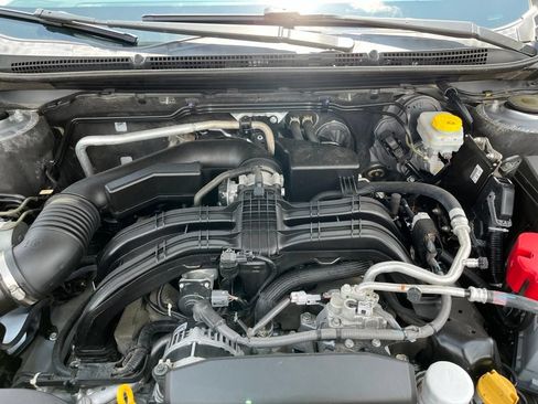 Used 2023 Subaru Outback Premium AWD/4WD image 13
