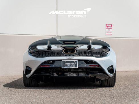 New 2026 McLaren 750S RWD image 6