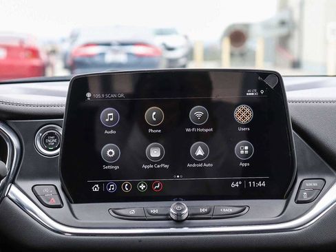 Used 2023 Chevrolet Blazer LT FWD image 15