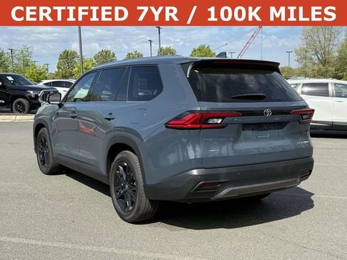 Used 2024 Toyota Grand Highlander AWD image 4