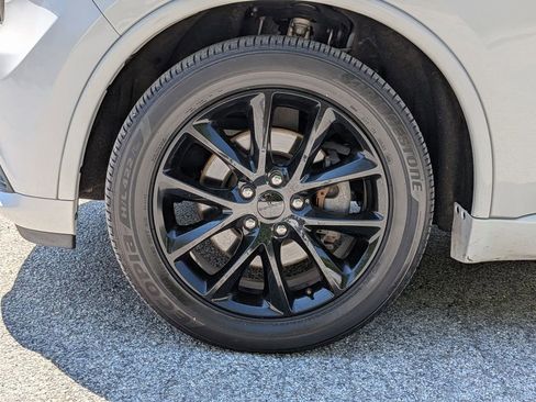 Certified 2017 Dodge Durango R/T w/ Technology Group AWD/4WD image 36