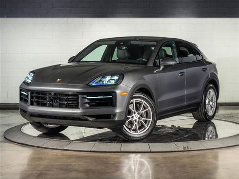 Certified 2025 Porsche Cayenne Coupe image 1