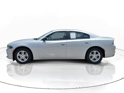 Used 2023 Dodge Charger SXT RWD image 5