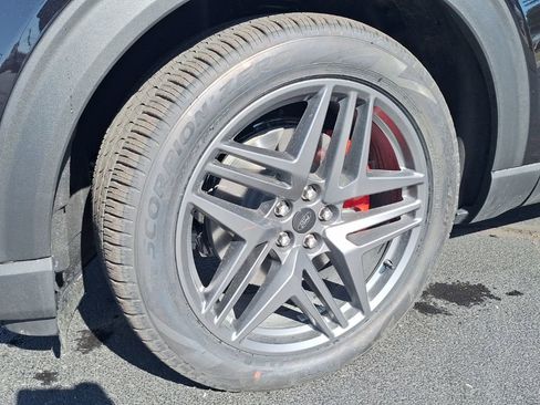 New 2026 Ford Explorer ST AWD/4WD image 33