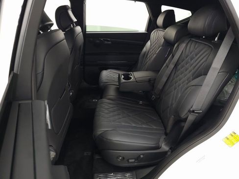 Used 2026 Genesis GV80 3.5T Prestige image 33