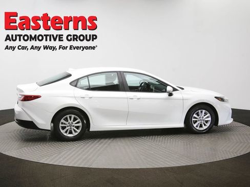 Used 2025 Toyota Camry LE FWD image 42