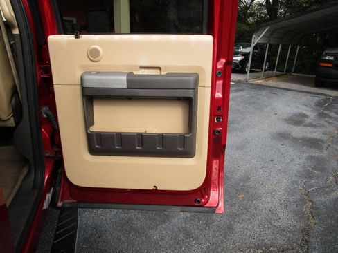 Used 2015 Ford F250 Lariat w/ Lariat Ultimate Package image 29