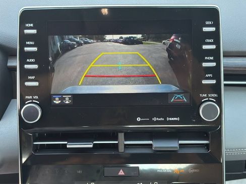 Used 2019 Toyota Avalon XLE w/ Moonroof Package FWD image 31