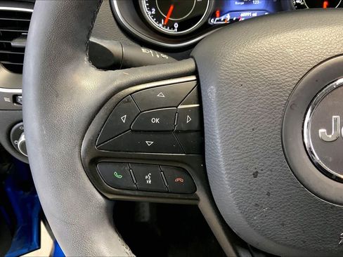 Used 2022 Jeep Cherokee Trailhawk w/ Premium Leather Package AWD/4WD image 23