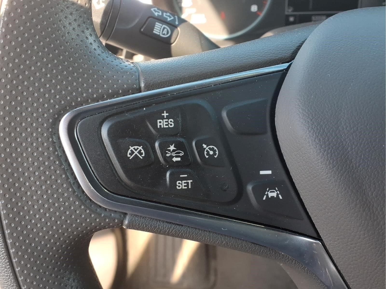 Used 2024 Chevrolet Malibu LT FWD image 16