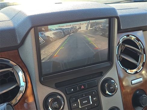 Used 2015 Ford F250 King Ranch image 24