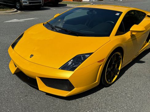 Used 2011 Lamborghini Gallardo LP 560-4 AWD/4WD image 18