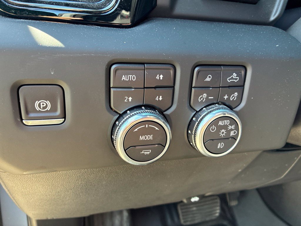 Used 2024 GMC Sierra 1500 AT4X AWD/4WD image 12