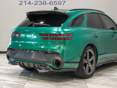 Used 2022 Genesis GV70 3.5T Sport w/ Sport Prestige Package AWD/4WD image 14