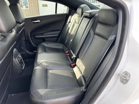 Used 2020 Dodge Charger SXT w/ Plus Group image 5