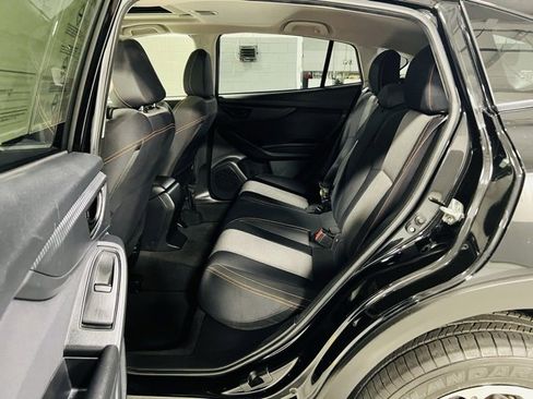 Used 2023 Subaru Crosstrek 2.0i Premium image 24