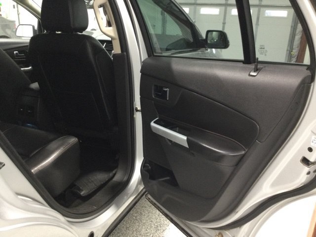 Used 2013 Ford Edge Limited w/ Driver Entry Pkg AWD/4WD image 16