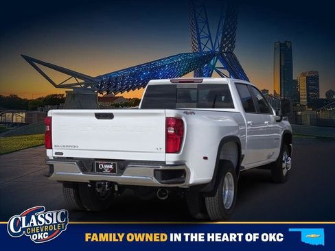 New 2026 Chevrolet Silverado 3500 LT w/ Convenience Package AWD/4WD image 8