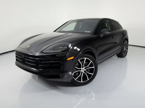 Certified 2026 Porsche Cayenne Coupe AWD/4WD image 6
