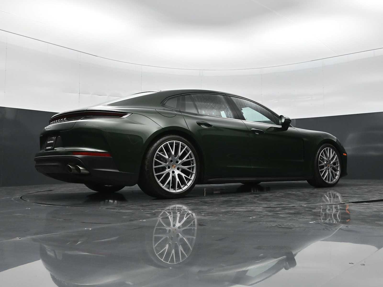 New 2026 Porsche Panamera RWD image 41