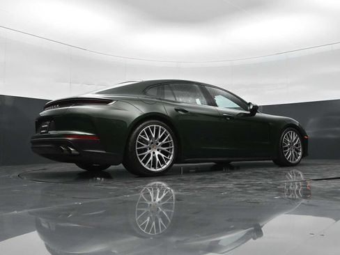 New 2026 Porsche Panamera RWD image 41