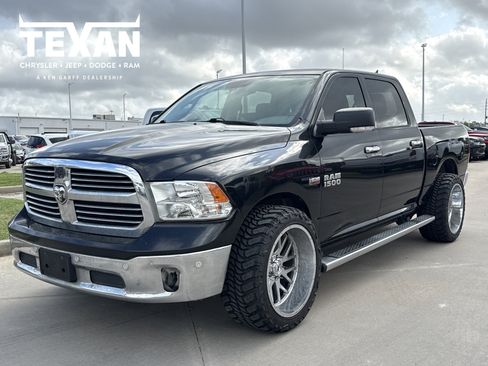 Used 2017 RAM 1500 Big Horn image 1
